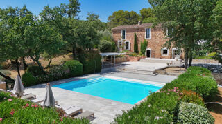 Propriété/château à vendre 8 pièces 300 m² Callas