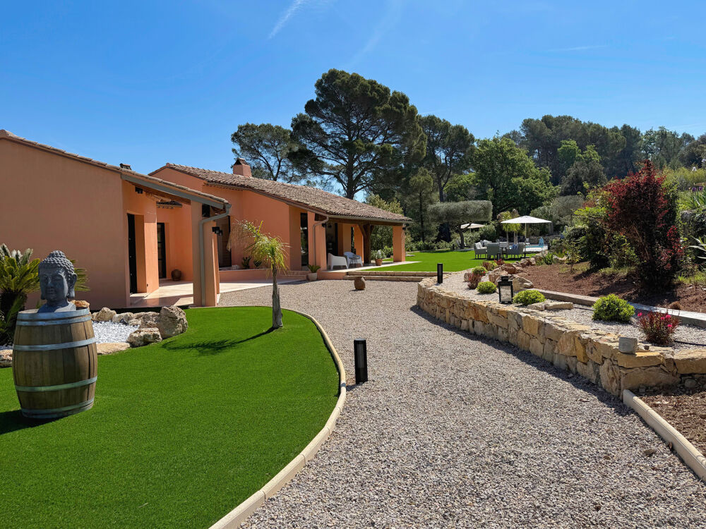 � vendre  Propri�t�/ch�teau Lorgues (83510)