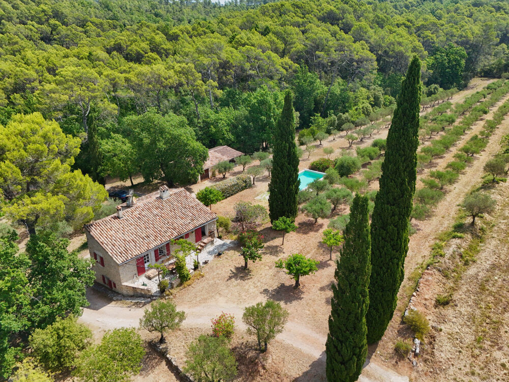 à vendre  Propriété/château Lorgues (83510)
