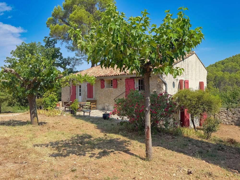 à vendre  Propriété/château Lorgues (83510)
