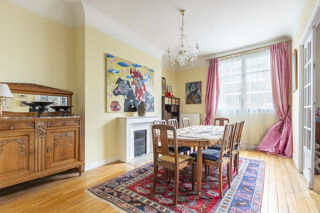  Appartement à vendre 6 pièces 182 m²