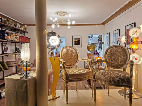   JOLIE BOUTIQUE 