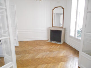 Vente Appartement BEAU 5 PIECES + PARKING Paris 17