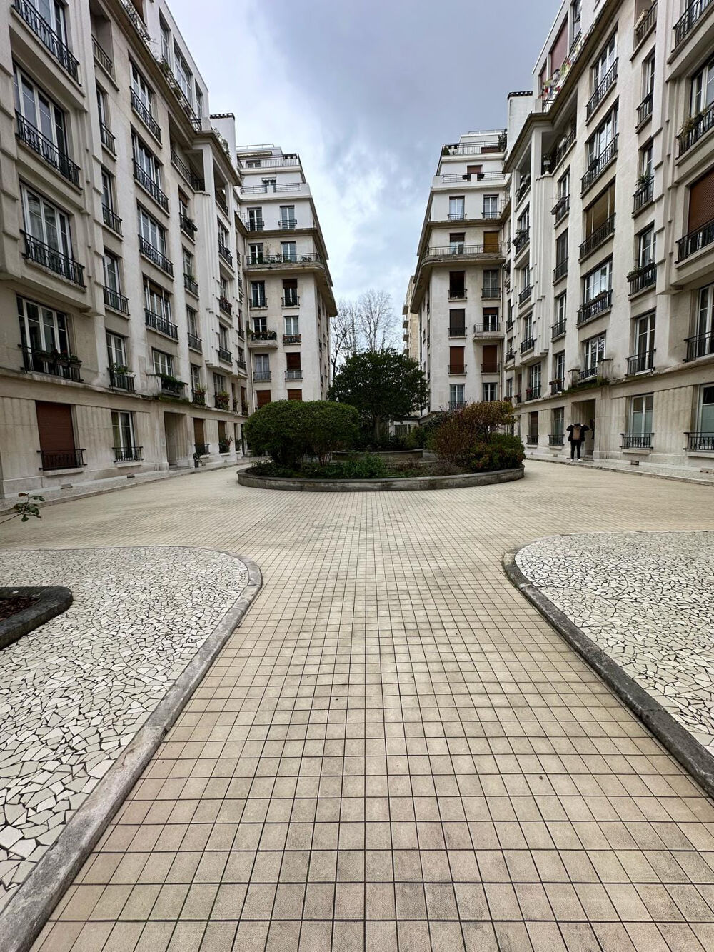 Vente Appartement BEAU 5 PIECES AVEC VUE TOUR EIFFEL Paris 16