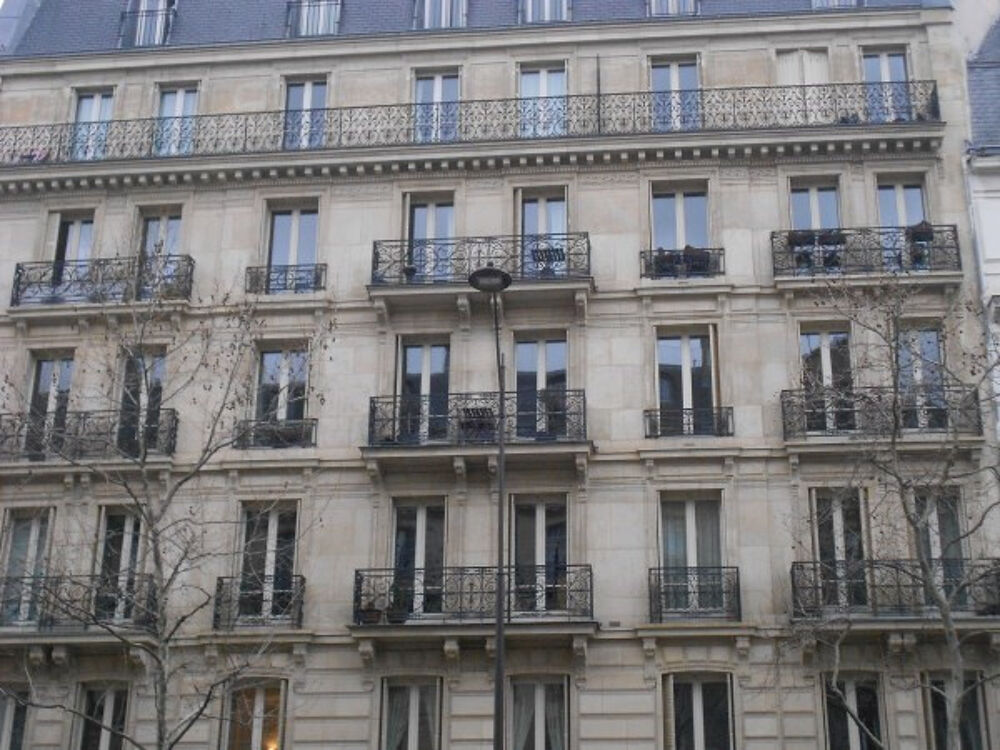 Vente Appartement BEAU 3PIECES+ PARKING Paris 17