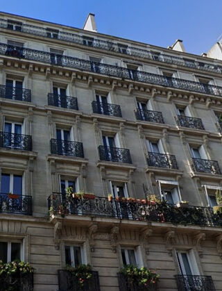  Appartement  vendre 6 pices 132 m Paris