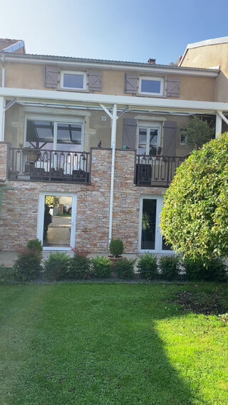  Maison  vendre 8 pices 153 m