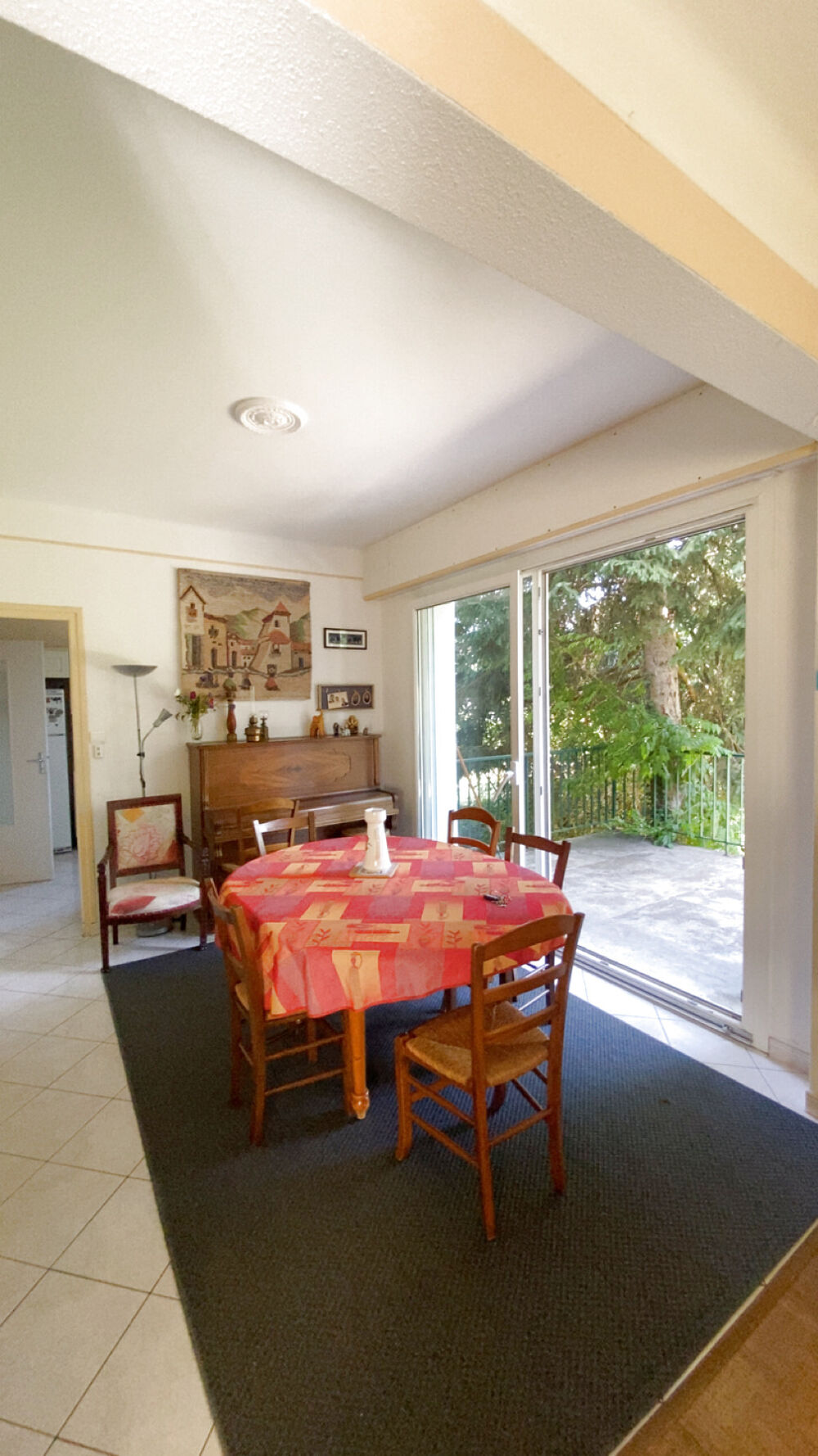 Vente Maison Maison mitoyenne familiale de 145 m2 habitables sur une parcelle de 1534 m2. Pont a mousson