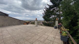  Maison  vendre 10 pices 174 m