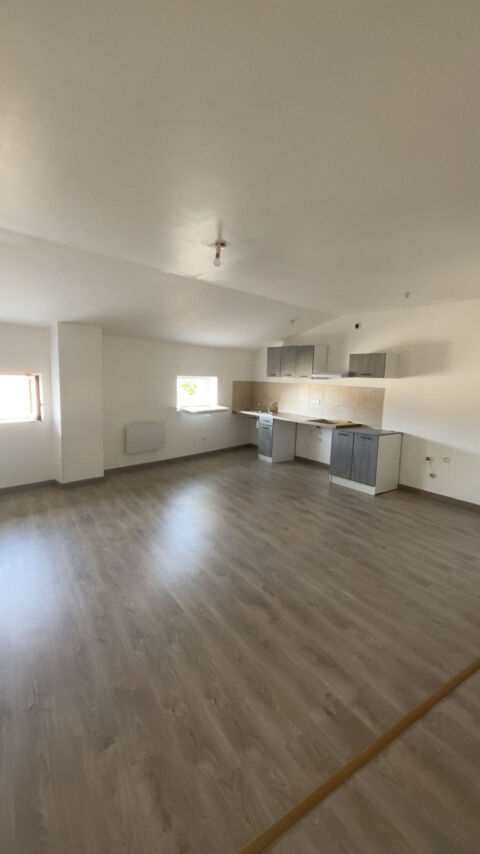  APPARTEMENT TYPE F4 Appartement - 4 pice(s) - 83 m