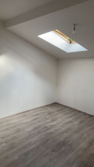  Appartement  louer 4 pices 83 m