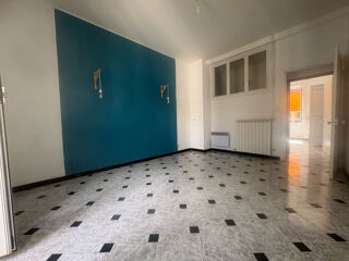  Appartement à louer 5 pièces 105 m²
