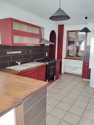  Appartement  vendre 4 pices 101 m