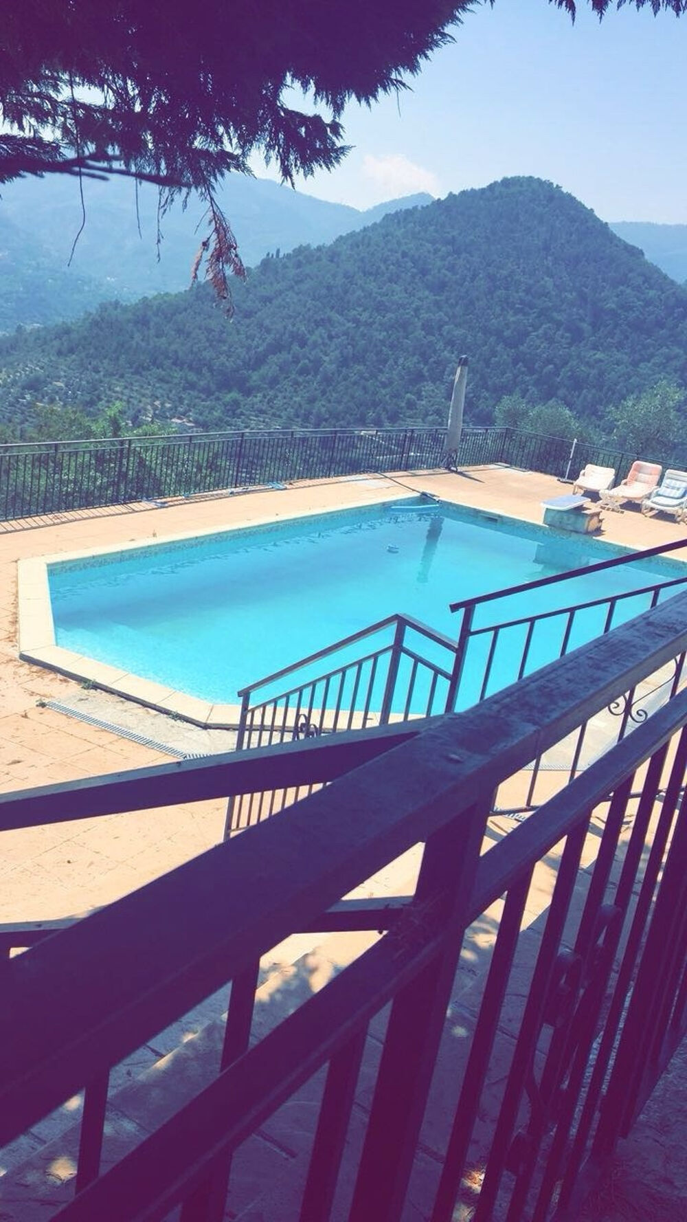 Immense maison en vente avec terrasse 4 chambres à Sospel