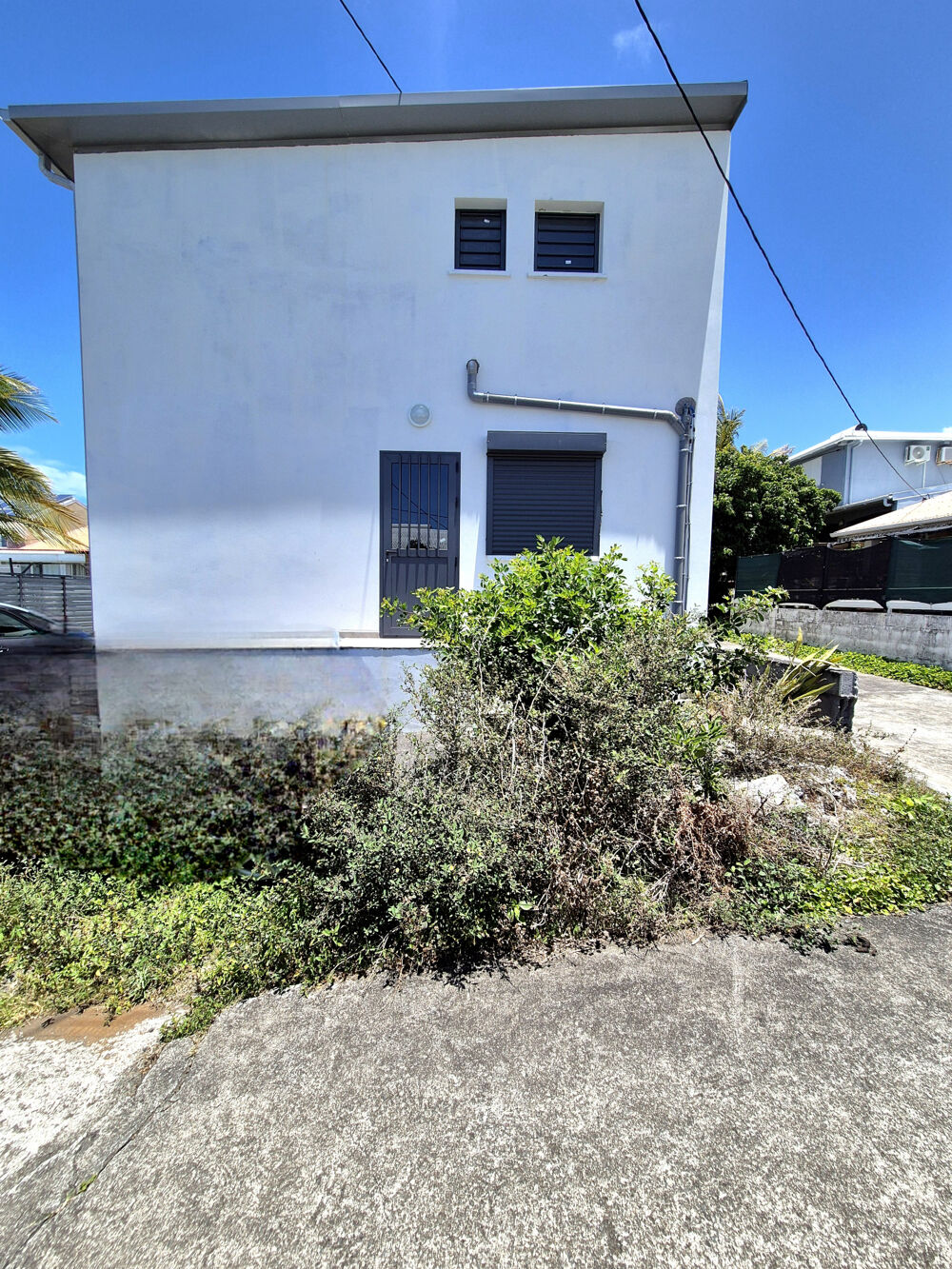 SAINT-JOSEPH/VILLA JUMELEE NEUVE