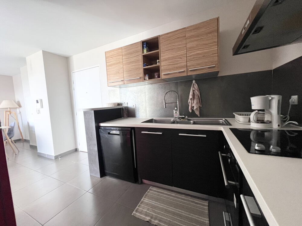 T2 vue mer avec varangue et parking sous-sol