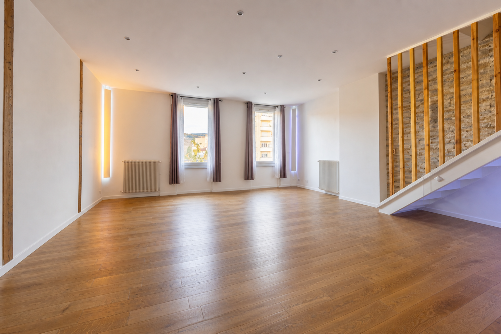 Vente Duplex/Triplex Saint-Etienne / Valbenoite Duplex de caract�re 127 m2 + studio lou� + jardin privatif St etienne