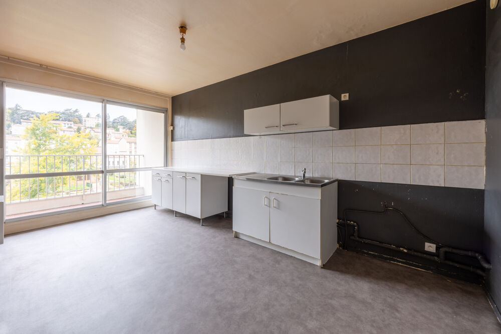 SAINT-ETIENNE BERGSON T5 de 103 m2 AVEC GARAGE ET BALCON