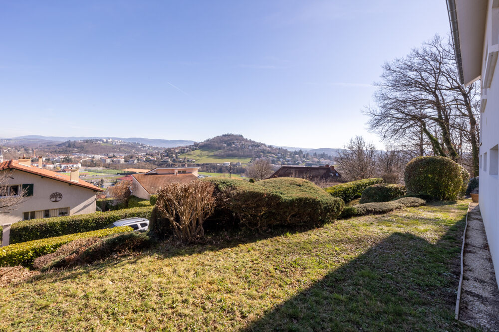 Vente Maison L'Étrat / Maison individuelle de 127m2 habitable + 93m2 d'annexes sur terrain de 839m2 L etrat