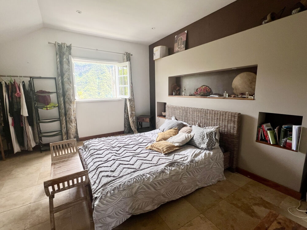 � vendre  Maison La Possession (97419)