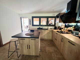  Maison � vendre 7 pi�ces 195 m�