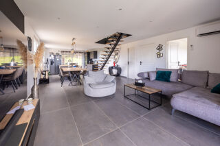  Maison � vendre 7 pi�ces 180 m�