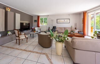  Maison à vendre 6 pièces 233 m²