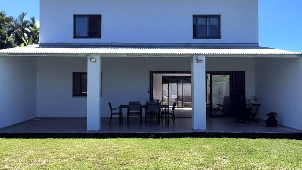 SAINT-JOSEPH/ PEPITE RARE- VILLA NEUVE QUARTIER LES JACQUES