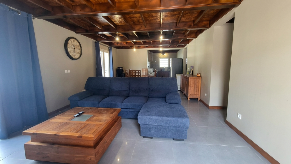 Vente Maison SAINT-JOSEPH/CASE CREOLE ENTIEREMENT RENOVEE - TERRAIN 800M2 St joseph