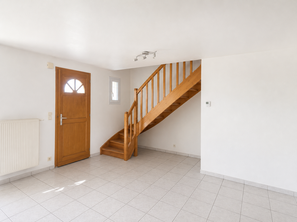 Vente Maison VEAUCHE MAISON DE 100M2 AVEC GARAGE ET PISCINE Veauche