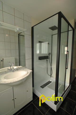  Appartement � vendre 4 pi�ces 77 m�