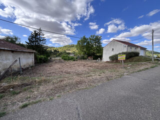  Terrain à vendre 773 m²