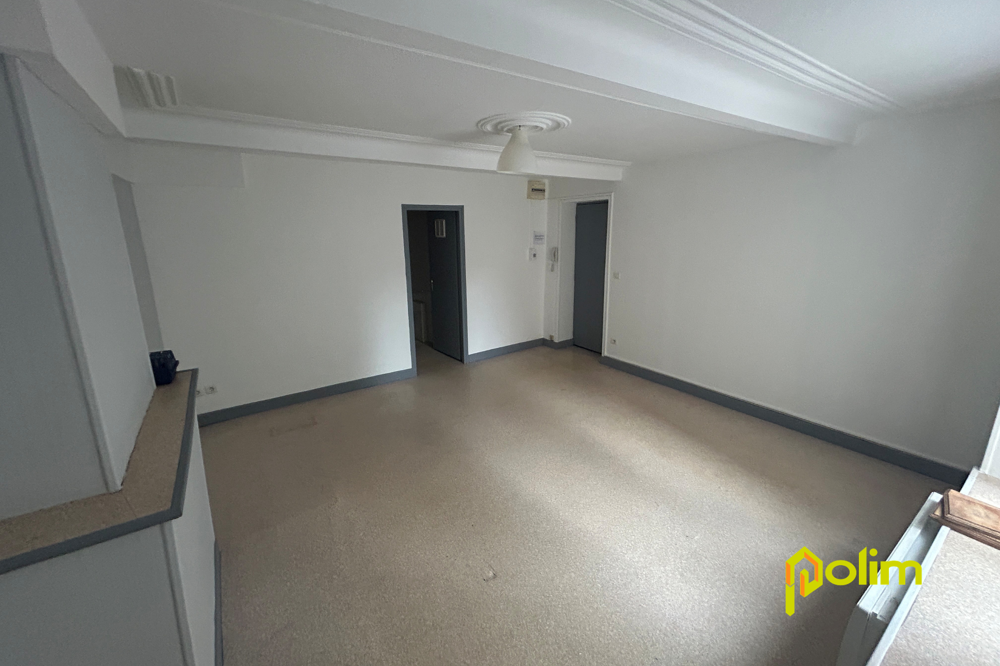 Location Appartement studio proche gare et centre-ville Pont a mousson