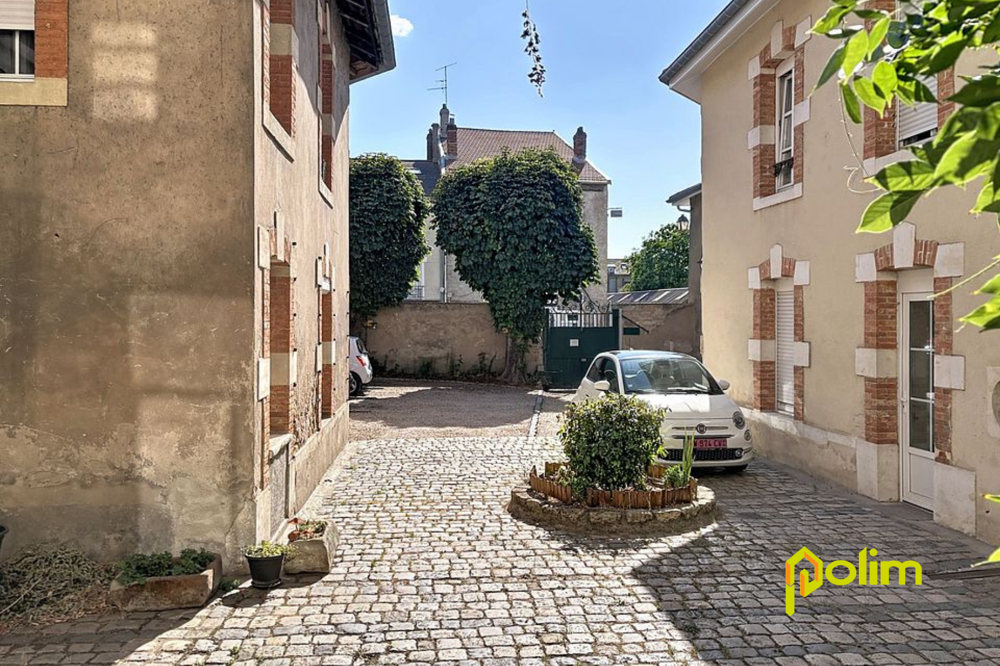 Vente Appartement bel appartement F4 de 79 m2 avec grenier au dessus , parfait état Pont a mousson