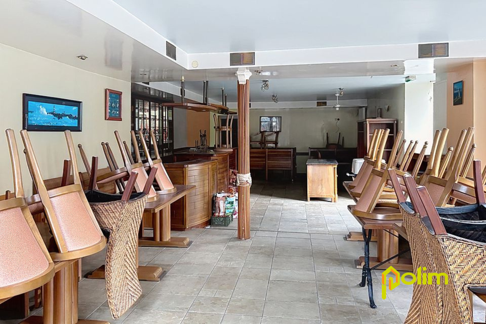 Vente Immeuble IMMEUBLE bien placé / ancien hôtel restaurant / 360 m2 Pont a mousson