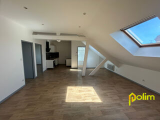  Appartement à louer 4 pièces 72 m²