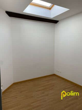  Appartement à louer 3 pièces 53 m²