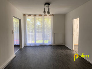  Appartement à louer 3 pièces 64 m²