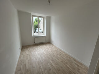  Appartement à louer 3 pièces 60 m²