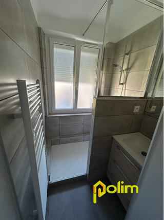  Appartement à louer 3 pièces 58 m²