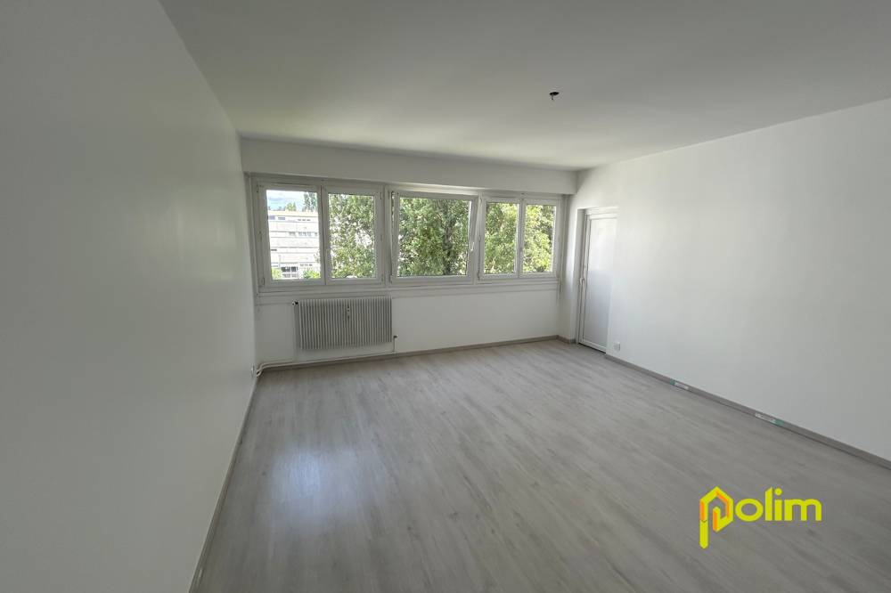 Bel appartement F5 au 2ème étage