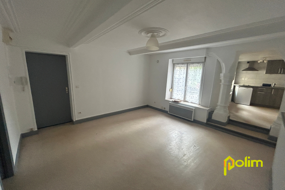 Location Appartement studio proche gare et centre-ville Pont a mousson