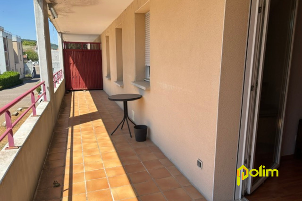 Résidence sécurisée / proche toutes commodités / F3 avec terrasse de 18m2