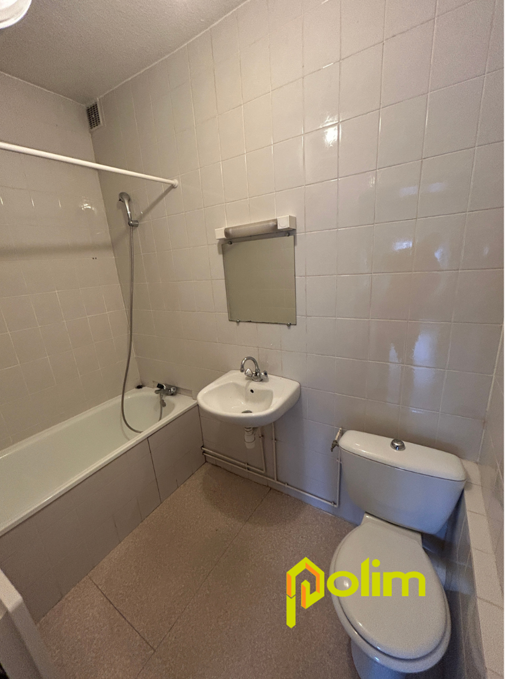 Location Appartement studio proche gare et centre-ville Pont a mousson