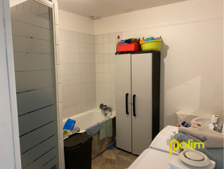  Appartement à louer 3 pièces 79 m²