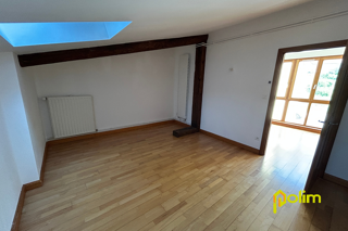  Appartement à louer 6 pièces 120 m²