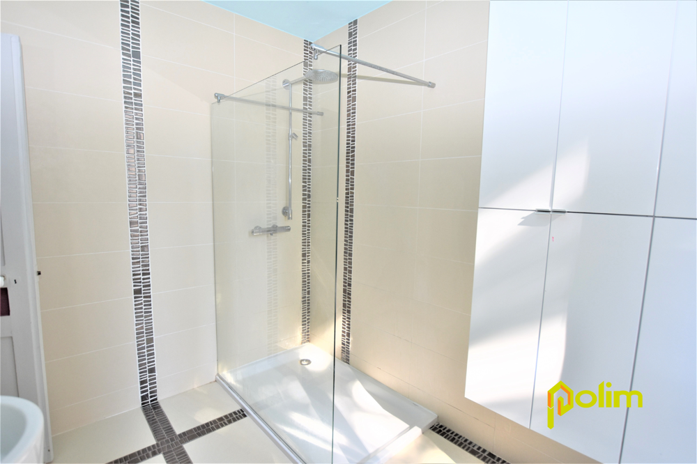 Bel appartement de caractère de 134m2 en hyper centre.