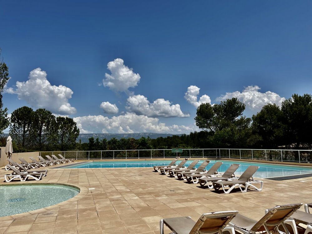 A VENDRE GOLF DE PONT ROYAL ( 13370 ) MALLEMORT APPARTEMENT DE TYPE 2 PMR TERRASSE PISCINE