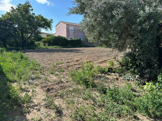  Terrain à vendre 765 m²
