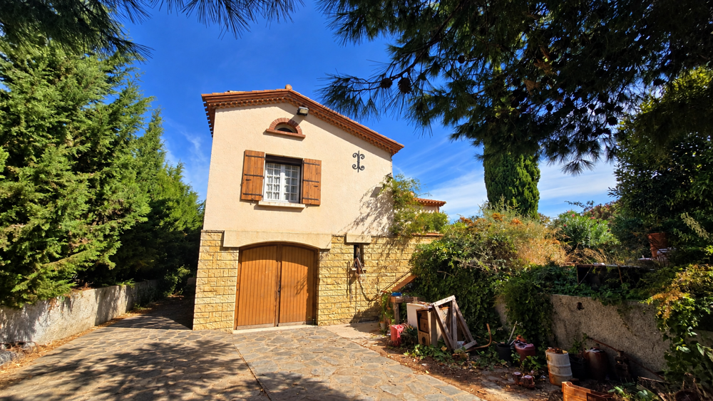 Vente Maison Villa à rénover avec un grand garage St nazaire